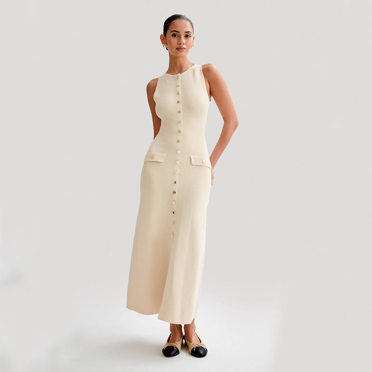 Elegant Knitted Sleeveless Dress 2