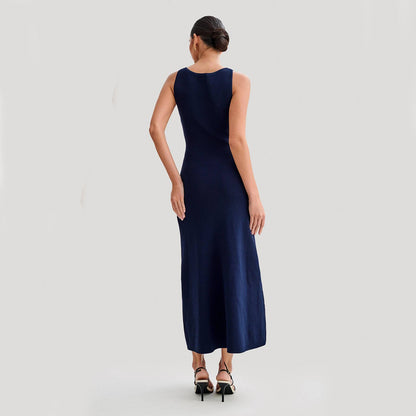 Elegant Knitted Sleeveless Dress 2