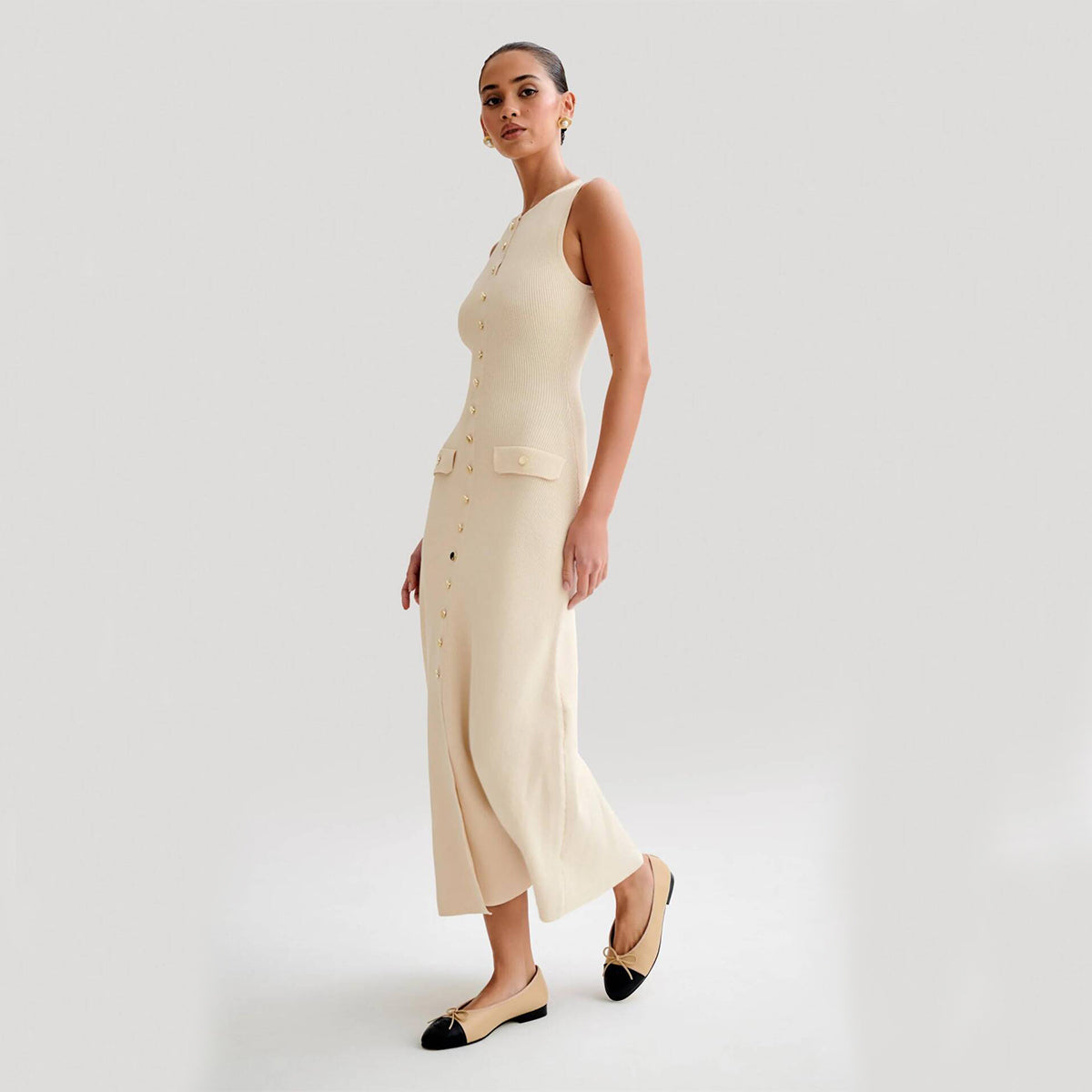 Elegant Knitted Sleeveless Dress 2